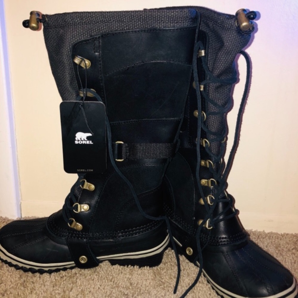 SOREL Winter Boots: New (tags on)